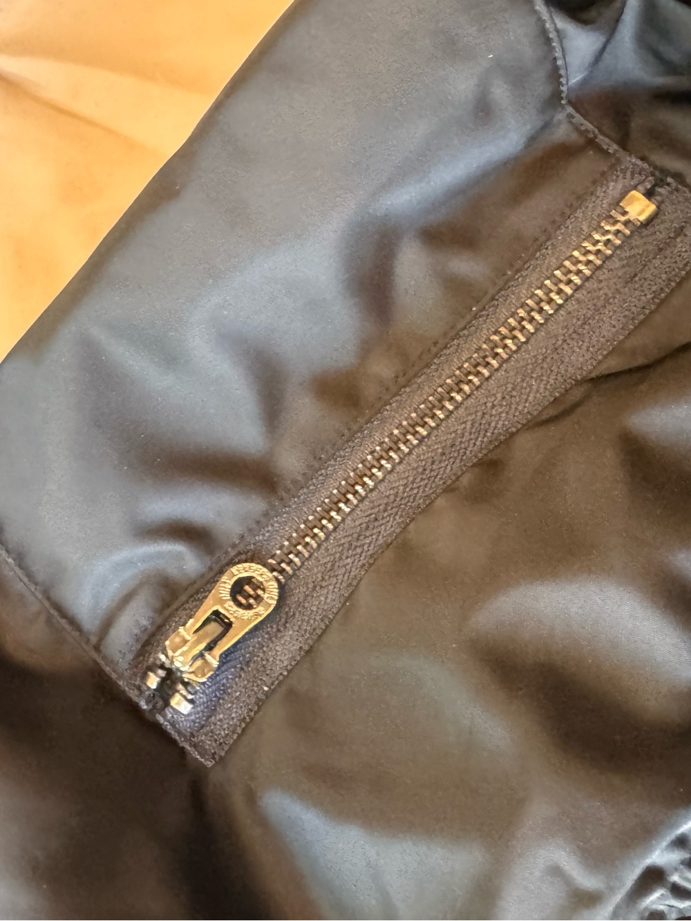 Members Only Black Quilted cropped Bomber Jacket Navy/Black color size Large - Picture 5 of 10